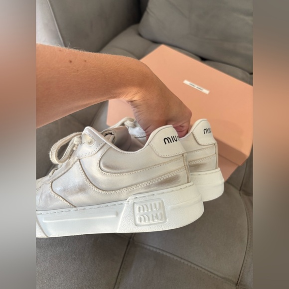 MIU MIU White Bleached Leather Sneakers Women’s Low Top Size US 8 EUR 39 Pre-Own - Picture 11 of 16